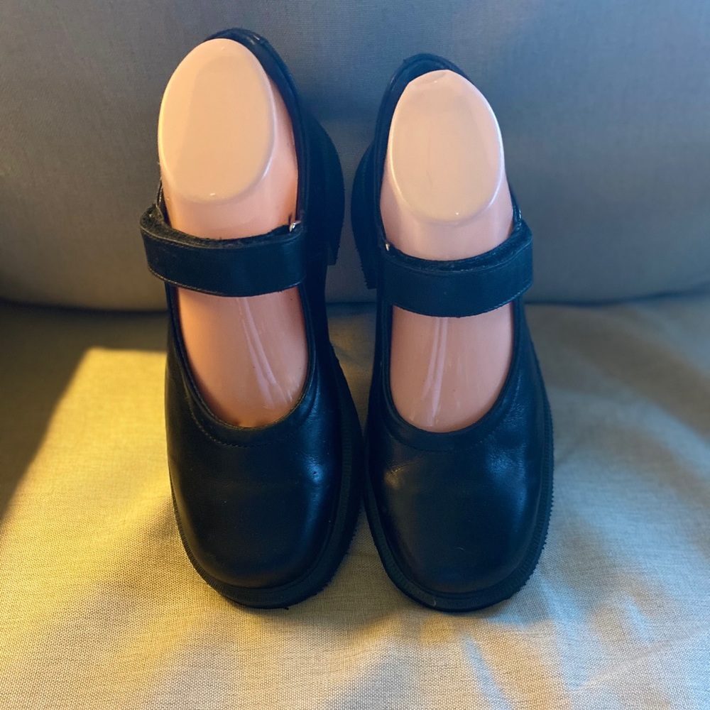 - Dr. Martens Mary Jane size 5 (7 USA) women’s